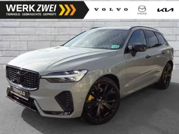 VOLVO XC60 B4 Ultimate Dark Luftfw Standhz HUD Pano HK