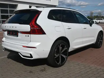 VOLVO XC60 B4 D AWD Ultimate Dark STDHZG 360  LUFT ACC