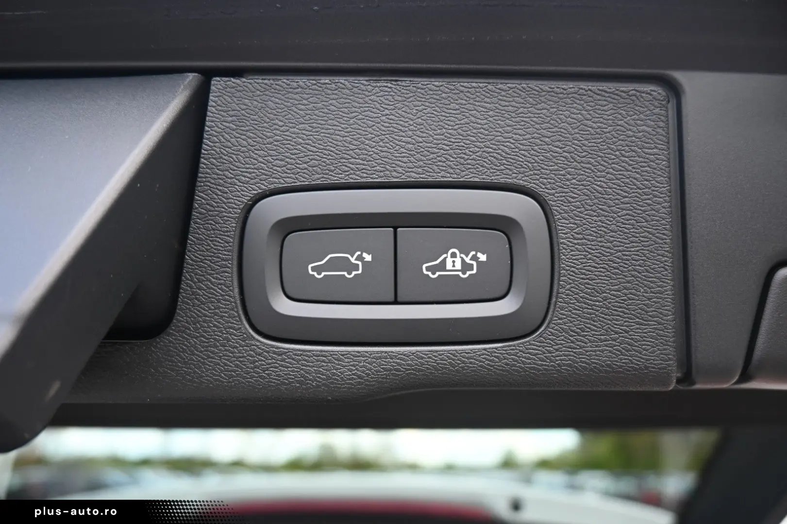 VOLVO XC60 B4 D AWD Ultimate Dark STDHZG 360  LUFT ACC