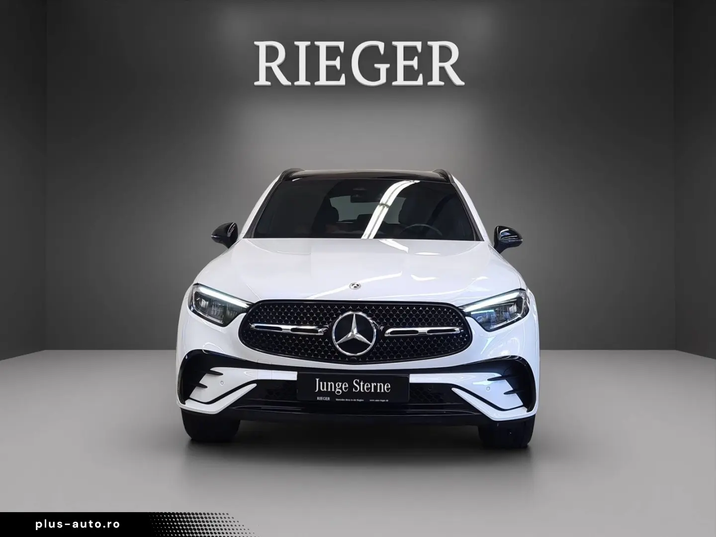 MERCEDES-BENZ GLC 220 d 4M AMG Pano MEMORY AHK Burmester