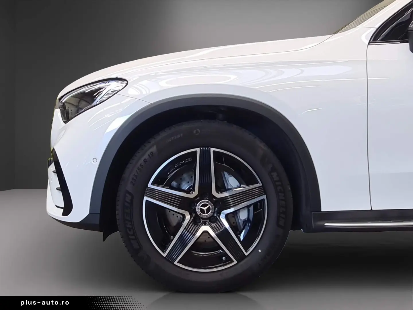 MERCEDES-BENZ GLC 220 d 4M AMG Pano MEMORY AHK Burmester