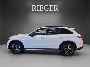 MERCEDES-BENZ GLC 220 d 4M AMG Pano MEMORY AHK Burmester