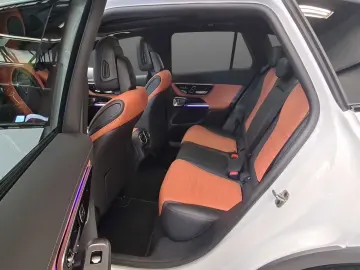 MERCEDES-BENZ GLC 220 d 4M AMG Pano MEMORY AHK Burmester