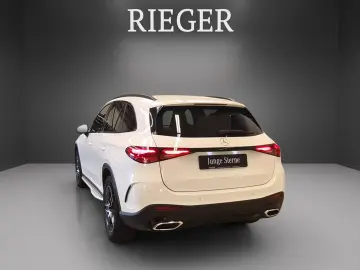 MERCEDES-BENZ GLC 220 d 4M AMG Pano MEMORY AHK Burmester