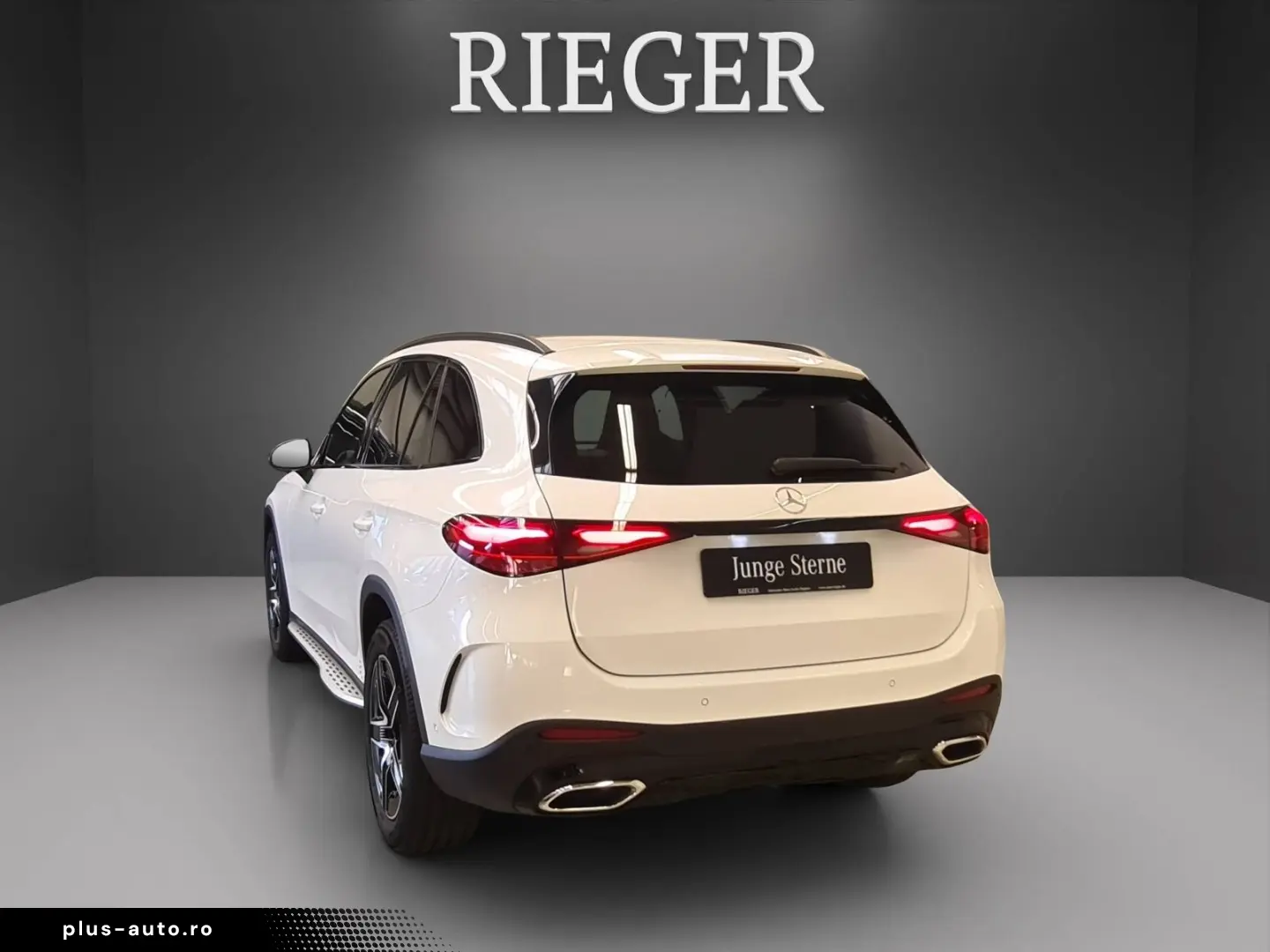 MERCEDES-BENZ GLC 220 d 4M AMG Pano MEMORY AHK Burmester