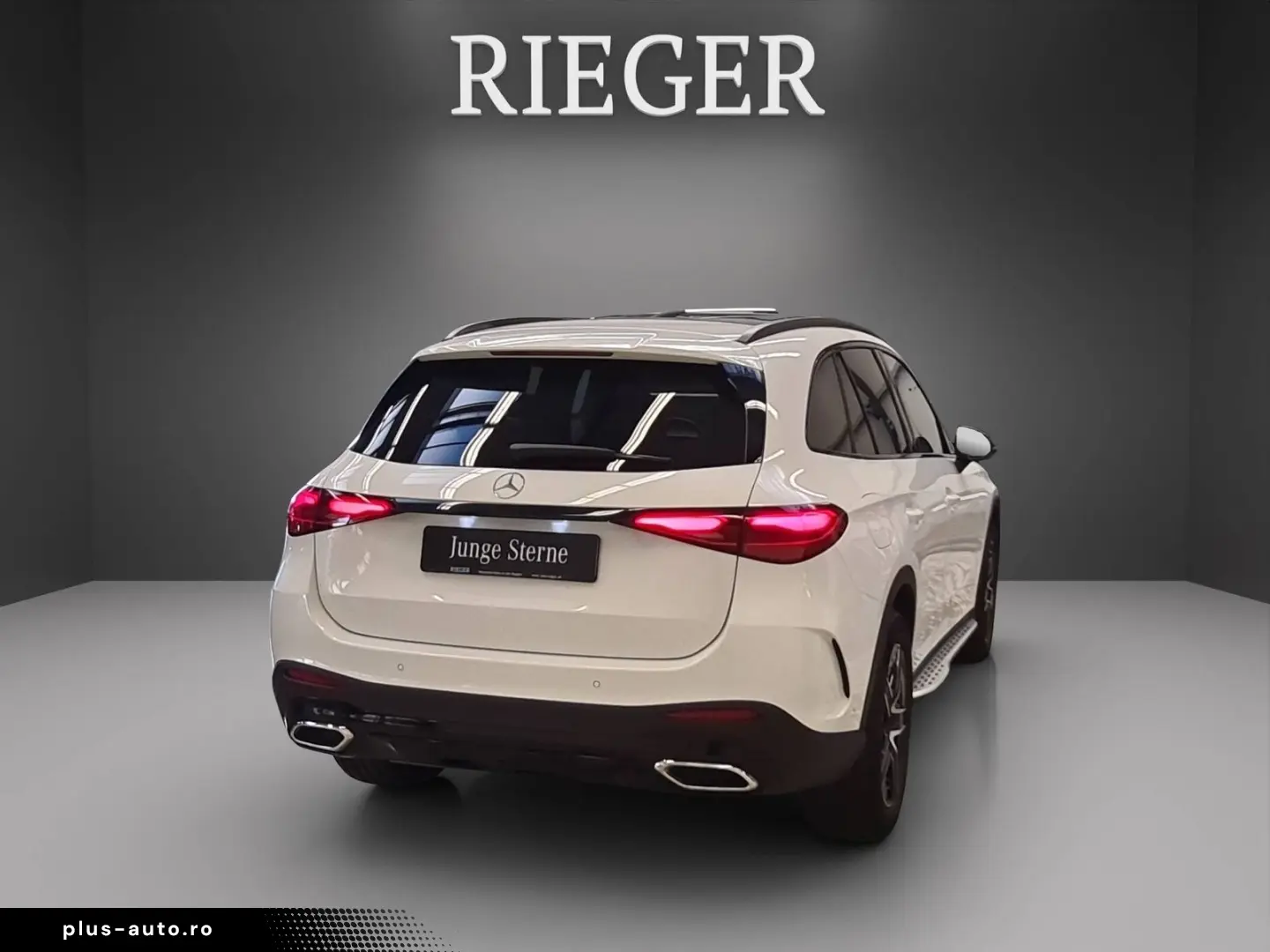 MERCEDES-BENZ GLC 220 d 4M AMG Pano MEMORY AHK Burmester