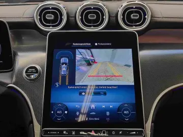 MERCEDES-BENZ GLC 220 d 4M AMG Pano MEMORY AHK Burmester