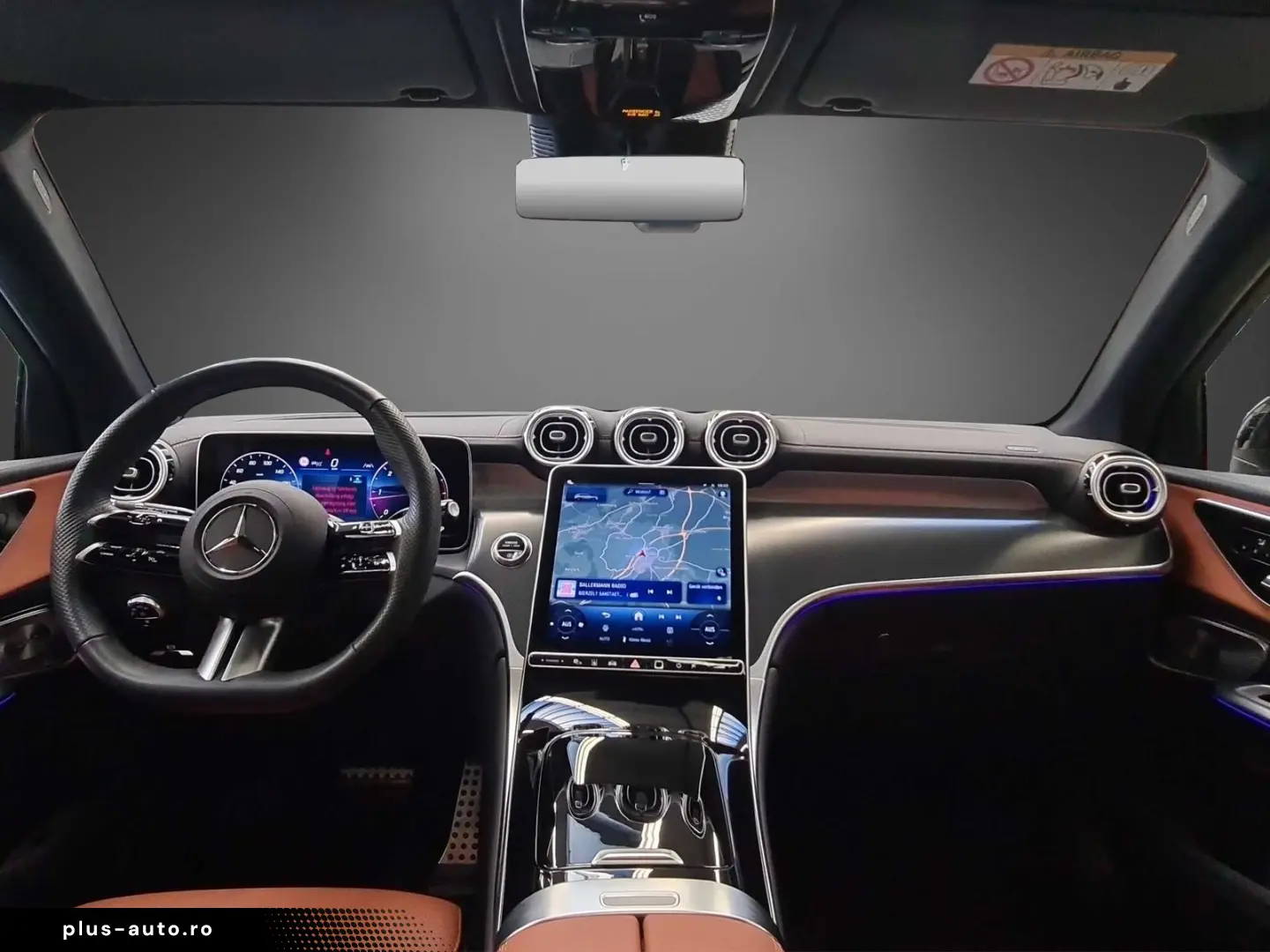 MERCEDES-BENZ GLC 220 d 4M AMG Pano MEMORY AHK Burmester