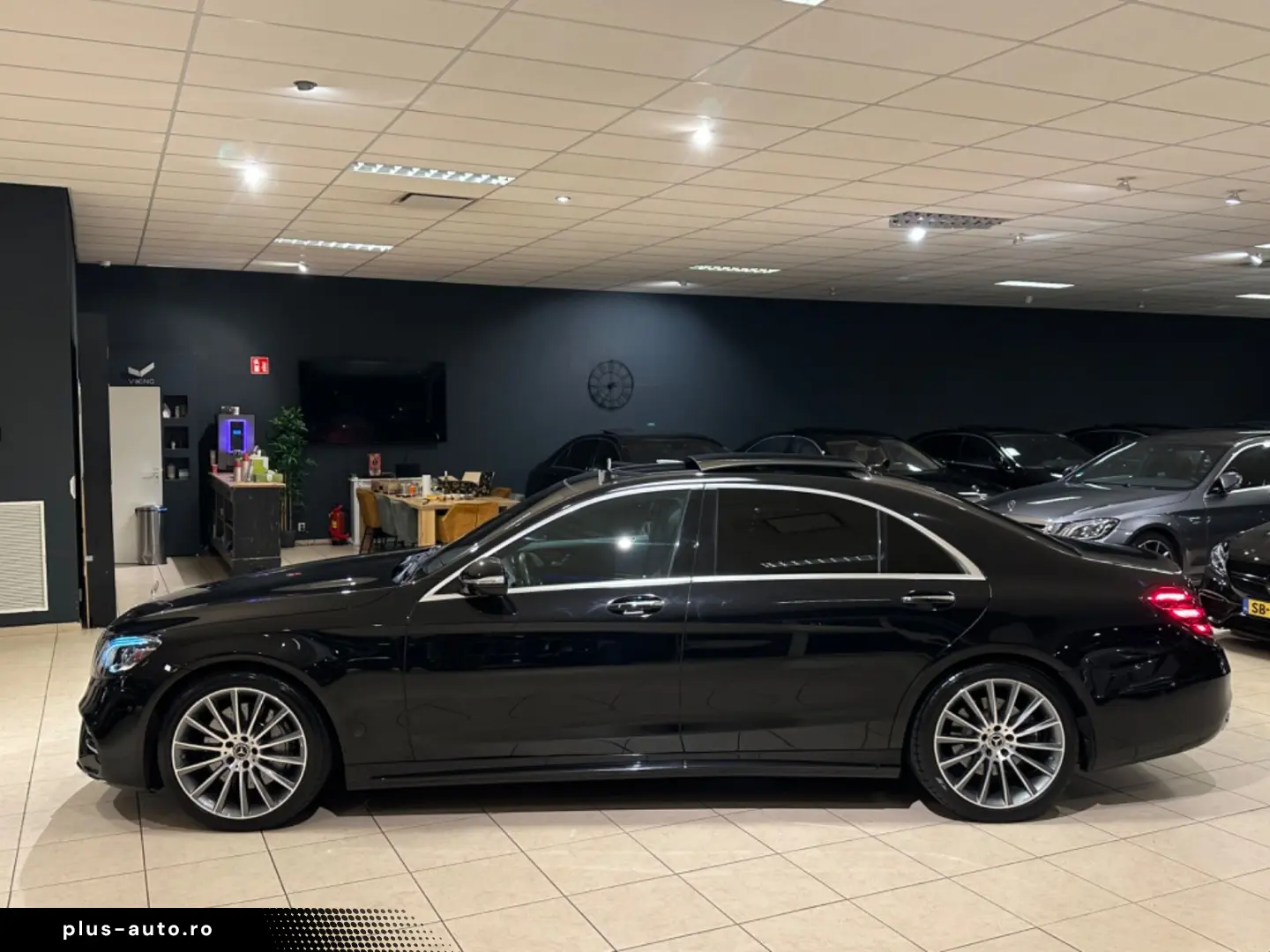MERCEDES-BENZ S400 D 4-MATIC LANG AMG  STDHZ PANO HUD 3X TV