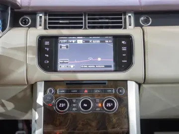 Land Rover Range Rover 4.4L V8 Diesel Autobiography