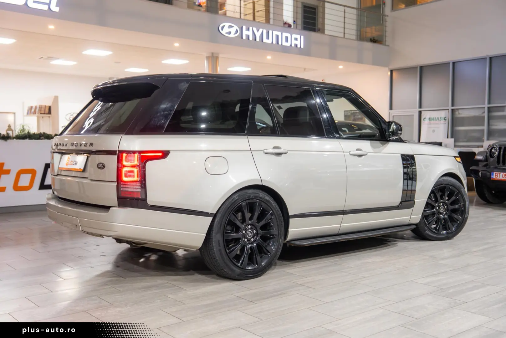 Land Rover Range Rover 4.4L V8 Diesel Autobiography