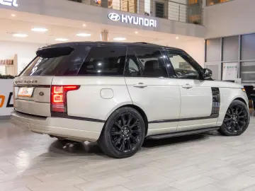 Land Rover Range Rover 4.4L V8 Diesel Autobiography