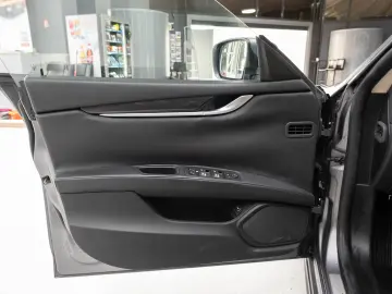 Autovehicul Special Maserati Ellena