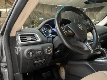 Autovehicul Special Maserati Ellena