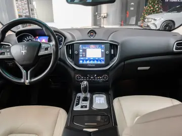 Autovehicul Special Maserati Ellena