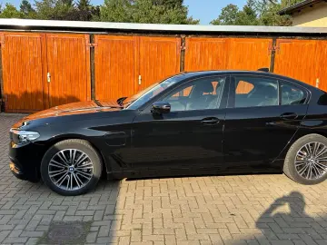 BMW 530 Baureihe 5 Lim. 530 e Sport Line