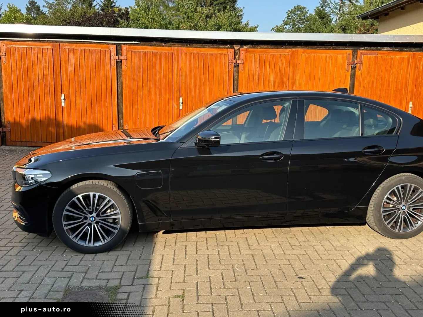 BMW 530 Baureihe 5 Lim. 530 e Sport Line