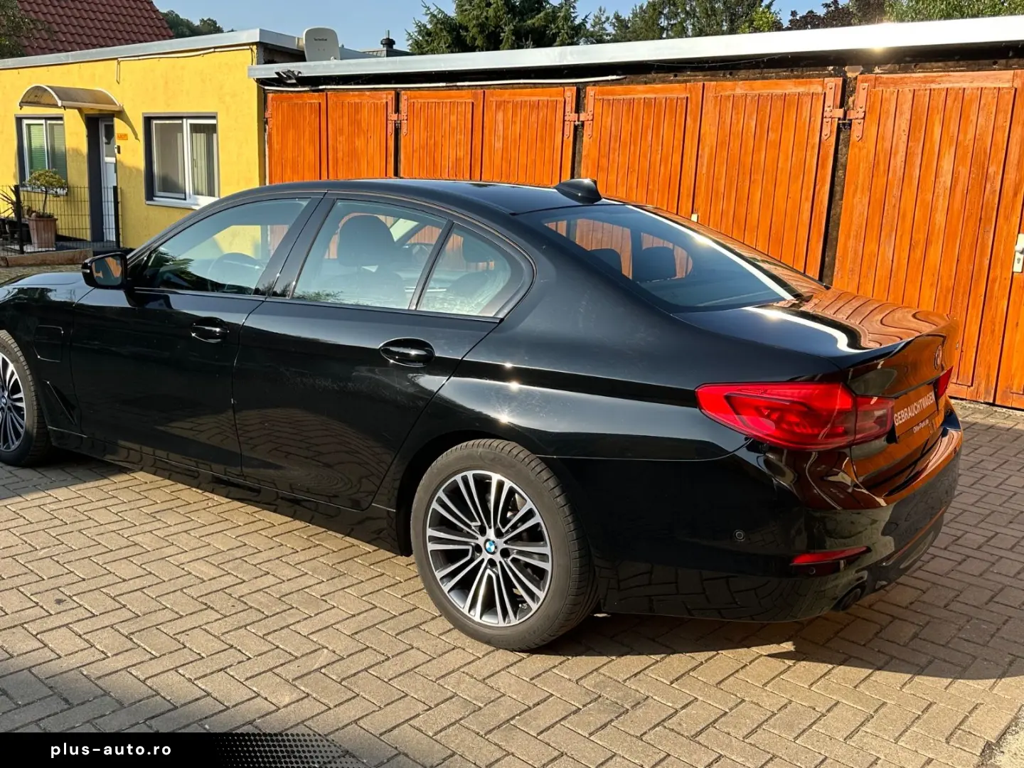 BMW 530 Baureihe 5 Lim. 530 e Sport Line
