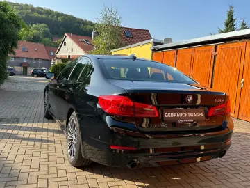 BMW 530 Baureihe 5 Lim. 530 e Sport Line