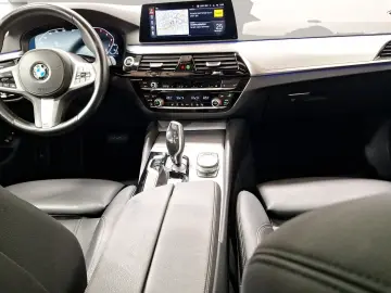BMW 530e iPerformance Limousine Driv.Assist  Kamera