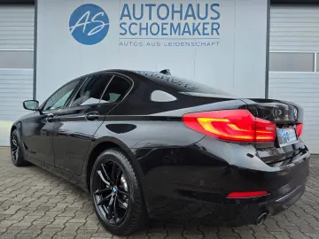 BMW 520d Sport Line NAPPA HUD AHK 360 ACC SHD HIFI