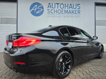 BMW 520d Sport Line NAPPA HUD AHK 360 ACC SHD HIFI