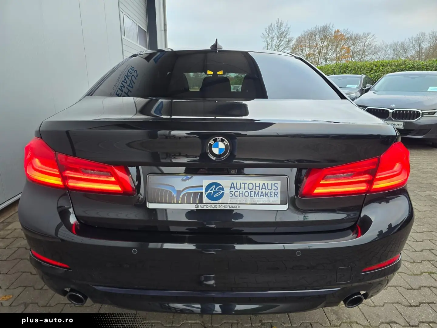 BMW 520d Sport Line NAPPA HUD AHK 360 ACC SHD HIFI