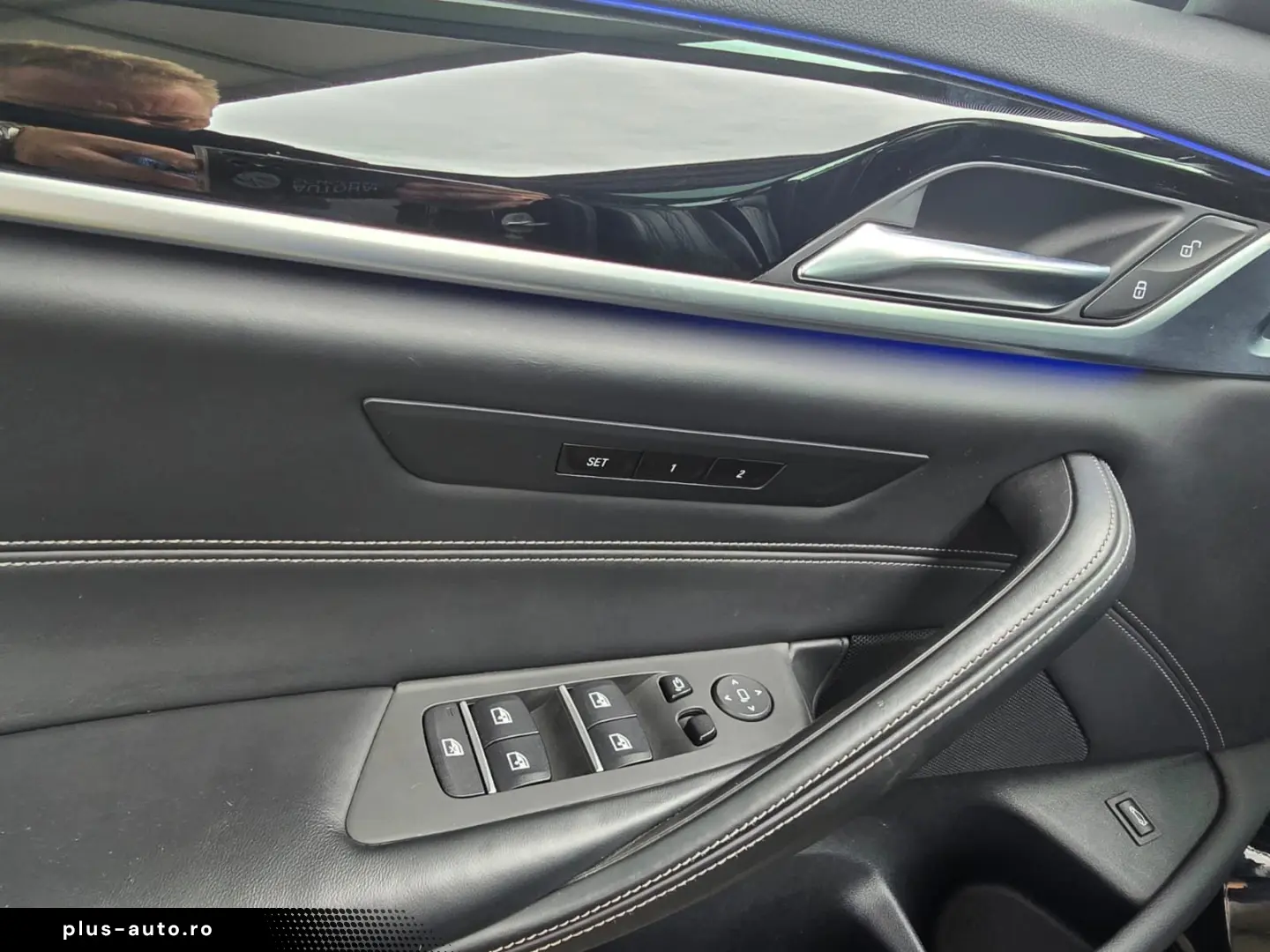 BMW 520d Sport Line NAPPA HUD AHK 360 ACC SHD HIFI