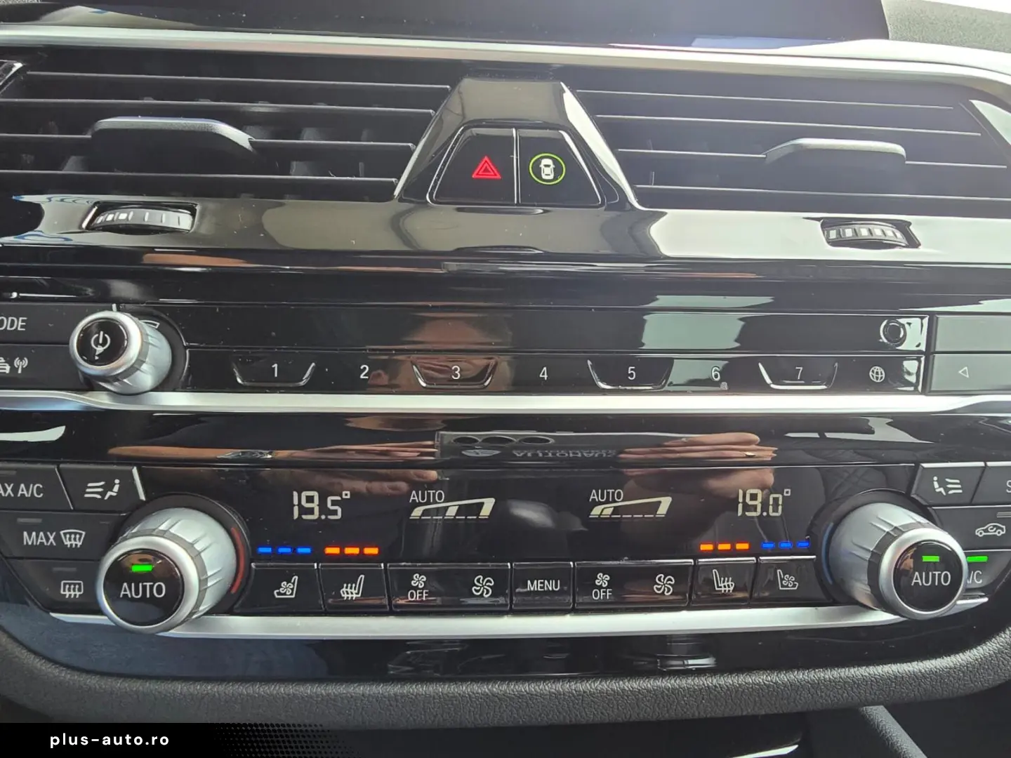 BMW 520d Sport Line NAPPA HUD AHK 360 ACC SHD HIFI