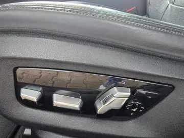 BMW 520d Sport Line NAPPA HUD AHK 360 ACC SHD HIFI