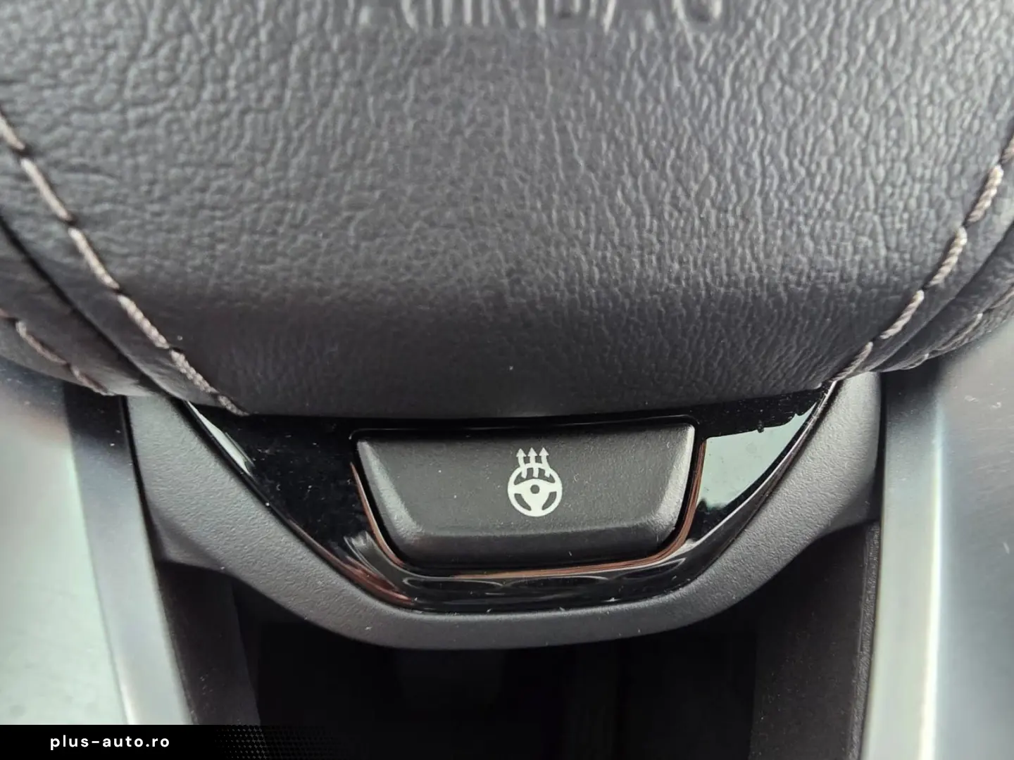 BMW 520d Sport Line NAPPA HUD AHK 360 ACC SHD HIFI