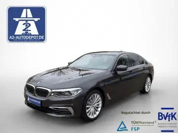 BMW 530 e Luxury Line LEDER SHZ KAM HUD NAV LED 93 3