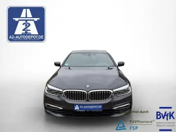 BMW 530 e Luxury Line LEDER SHZ KAM HUD NAV LED 93 3