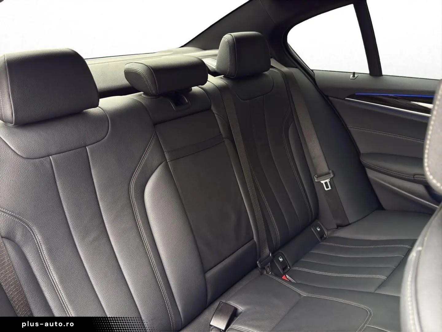 BMW 530 e Luxury Line LEDER SHZ KAM HUD NAV LED 93 3