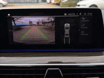 BMW 530 e Luxury Line LEDER SHZ KAM HUD NAV LED 93 3