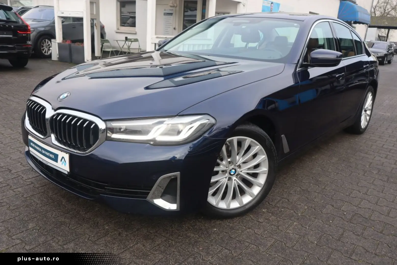 BMW 520d Aut. Luxury Line NAVIGATION R-CAM LEDER