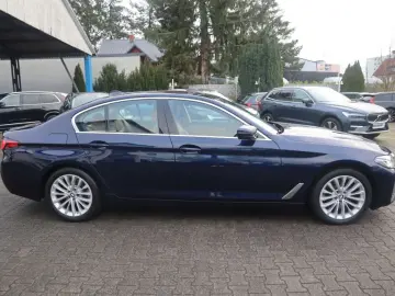 BMW 520d Aut. Luxury Line NAVIGATION R-CAM LEDER