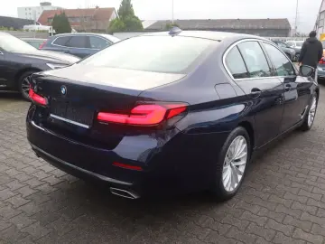 BMW 520d Aut. Luxury Line NAVIGATION R-CAM LEDER