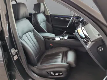 BMW i xD Sport Line  ACC Sitzlüftung Memo 20Zoll DAB