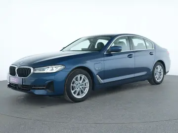 BMW 530e Business-Paket Kamera LED Harman-Kardon