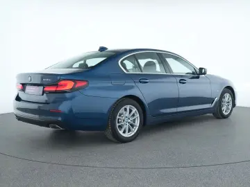 BMW 530e Business-Paket Kamera LED Harman-Kardon