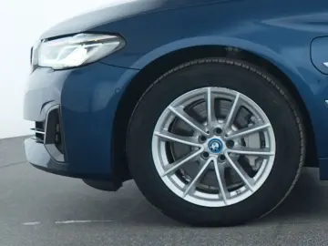 BMW 530e Business-Paket Kamera LED Harman-Kardon