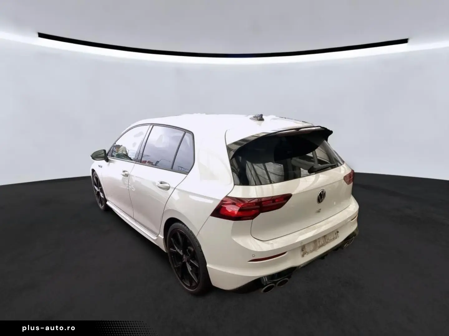 VW Golf VIII R 2.0 TSI 4M VIRTUAL R-CAM 19 ALU MATR