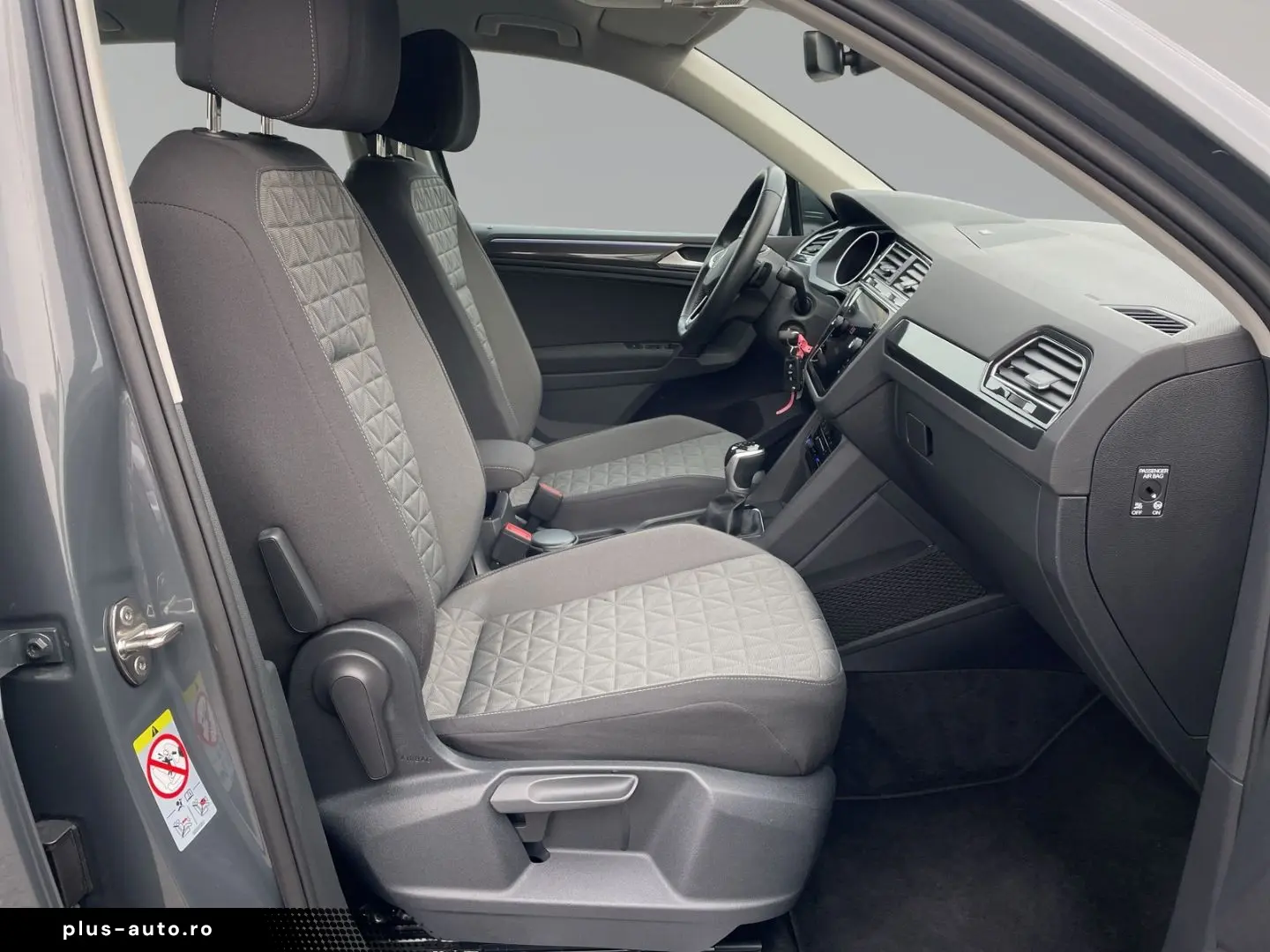 VW Tiguan Life 2.0 TDI 7-Gang-DSG LED Navi Kamera