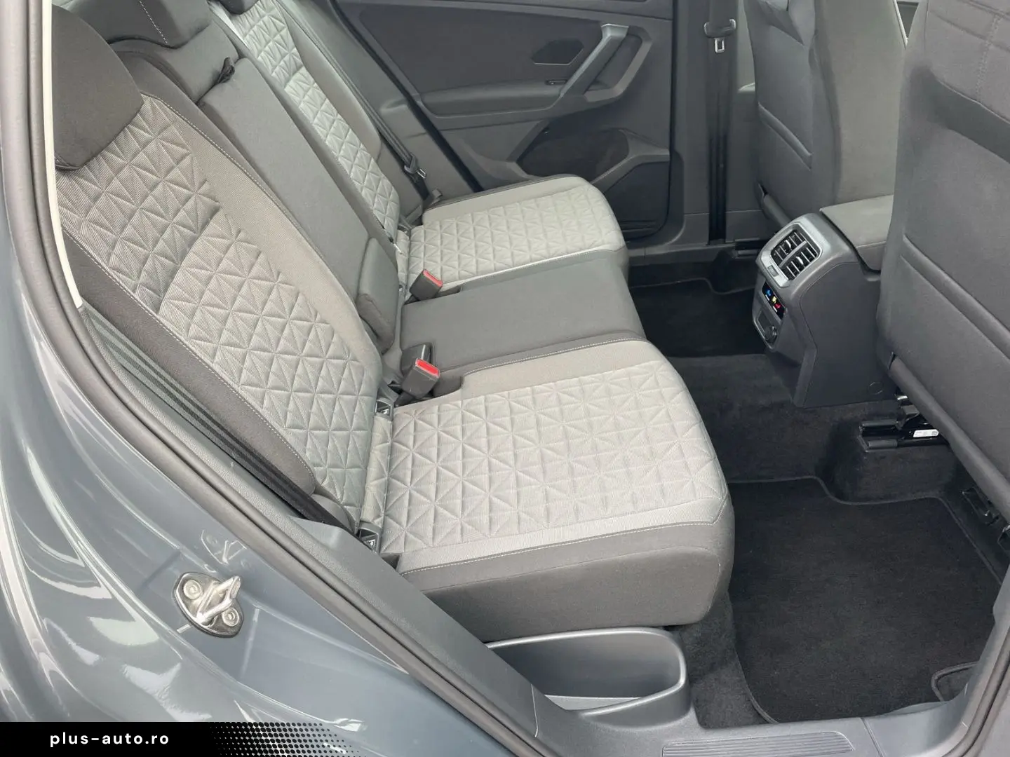 VW Tiguan Life 2.0 TDI 7-Gang-DSG LED Navi Kamera