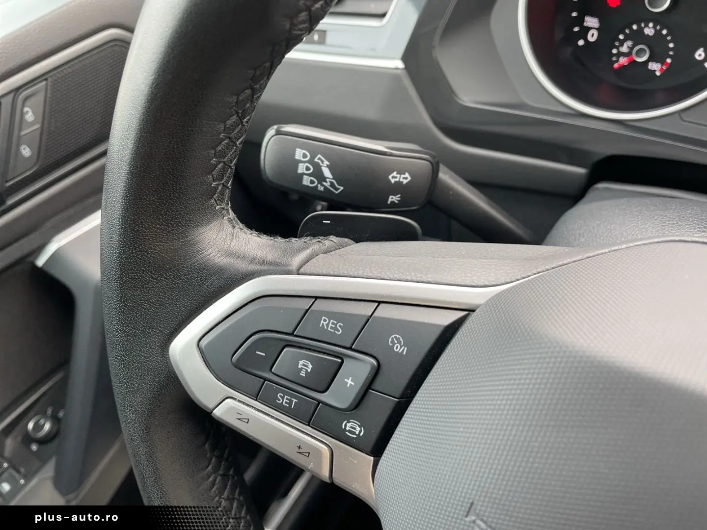 VW Tiguan Life 2.0 TDI 7-Gang-DSG LED Navi Kamera