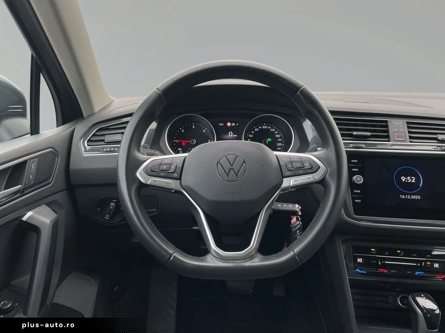 VW Tiguan Life 2.0 TDI 7-Gang-DSG LED Navi Kamera