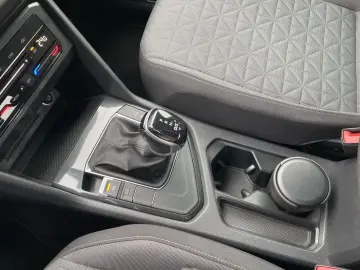 VW Tiguan Life 2.0 TDI 7-Gang-DSG LED Navi Kamera