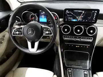 MERCEDES-BENZ GLC-Coupe 220d 4M-AHK ABC AssiP BusiP