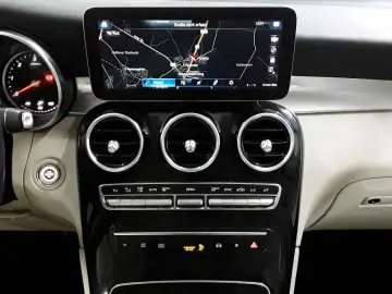 MERCEDES-BENZ GLC-Coupe 220d 4M-AHK ABC AssiP BusiP
